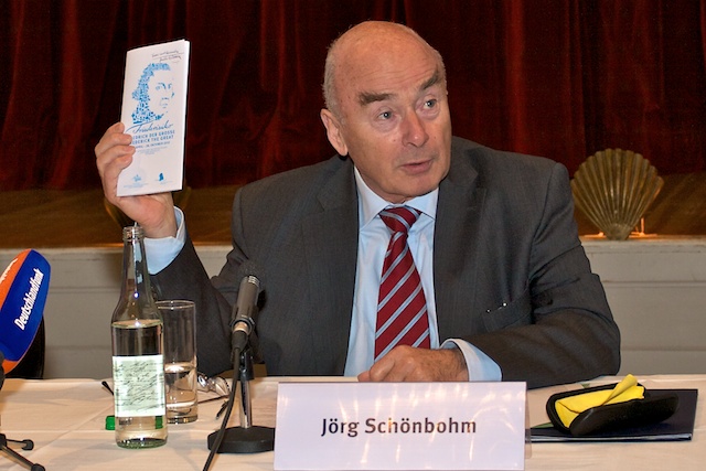 Vorsitzender des Kuratoriums \