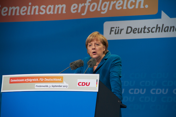 Die Kanzlerin, Dr. Angela Merkel spricht zu den über 3000 Teilnehmern. Die Kanzlerin, Dr. Angela Merkel spricht zu den über 3000 Teilnehmern.