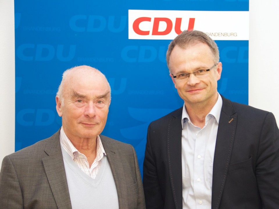 Landesvorsitzender und Spitzenkandidat zur Landtagswahl Prof. Dr. Michael Schierack mit unserem Ehrenvorsitzenden Jrg Schnbohm nach der Vorstandssitzung 